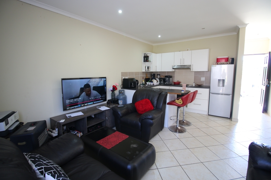 2 Bedroom Property for Sale in Southernwood Eastern Cape
